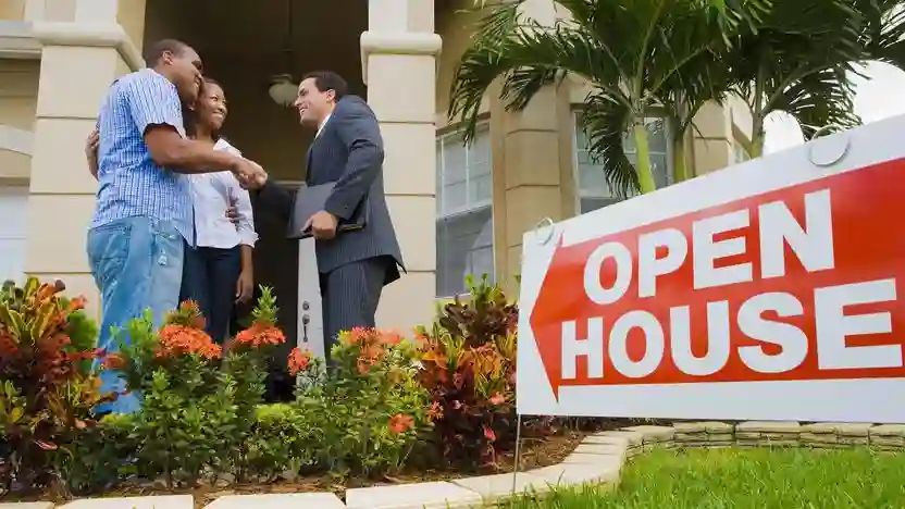 Real Estate Agent's