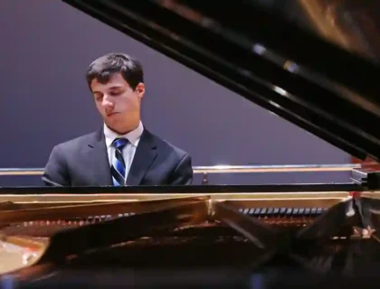 Blind Pianist